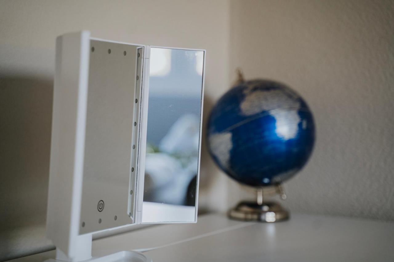 Roman Penthouse- City Skyline Views, 4K Tvs, 5G Wifi And More! Apartment บาธ ภายนอก รูปภาพ